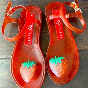 Katy perry geli rubber strawberry sandals